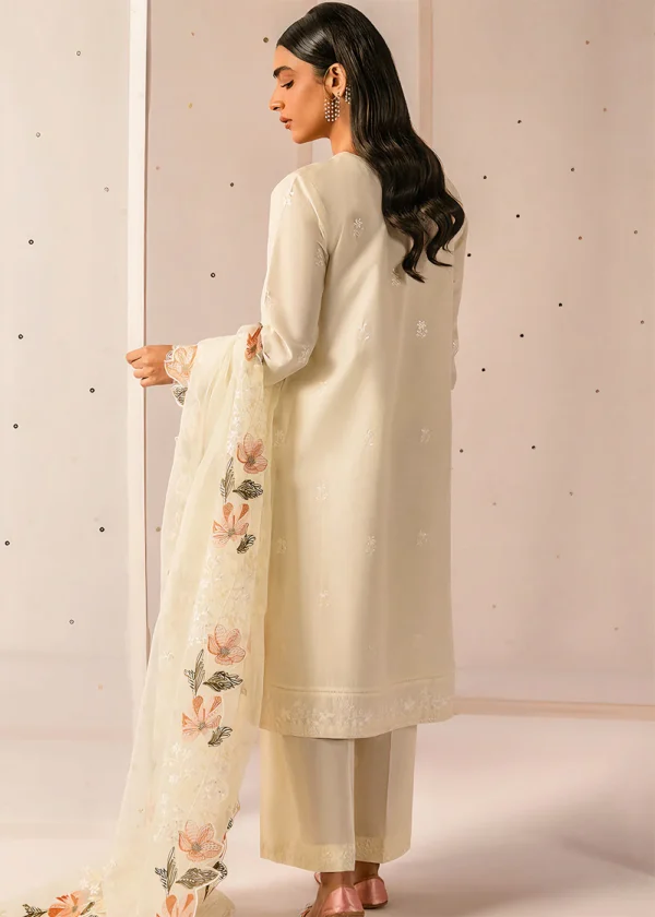 Lawn 3PC Zarmeen & Emaan Premium Code: 643 - Image 2